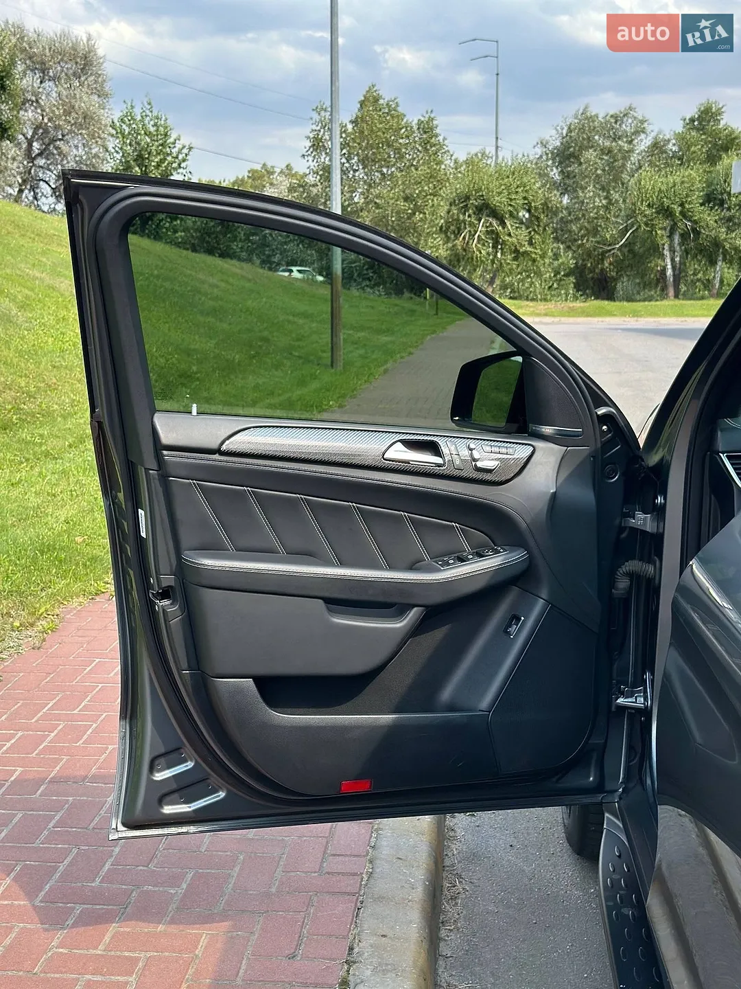 2018 Mercedes-Benz GLE - мініатюра 25