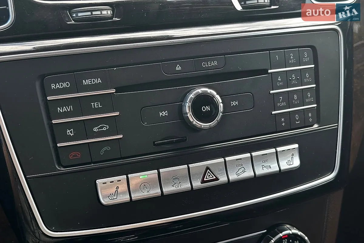 2016 Mercedes-Benz GLE - мініатюра 24
