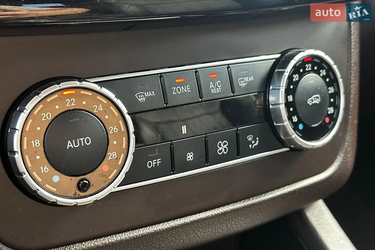 2016 Mercedes-Benz GLE - мініатюра 25