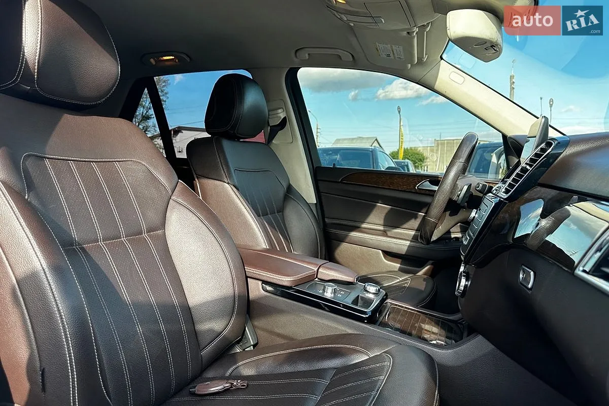 2016 Mercedes-Benz GLE - мініатюра 28