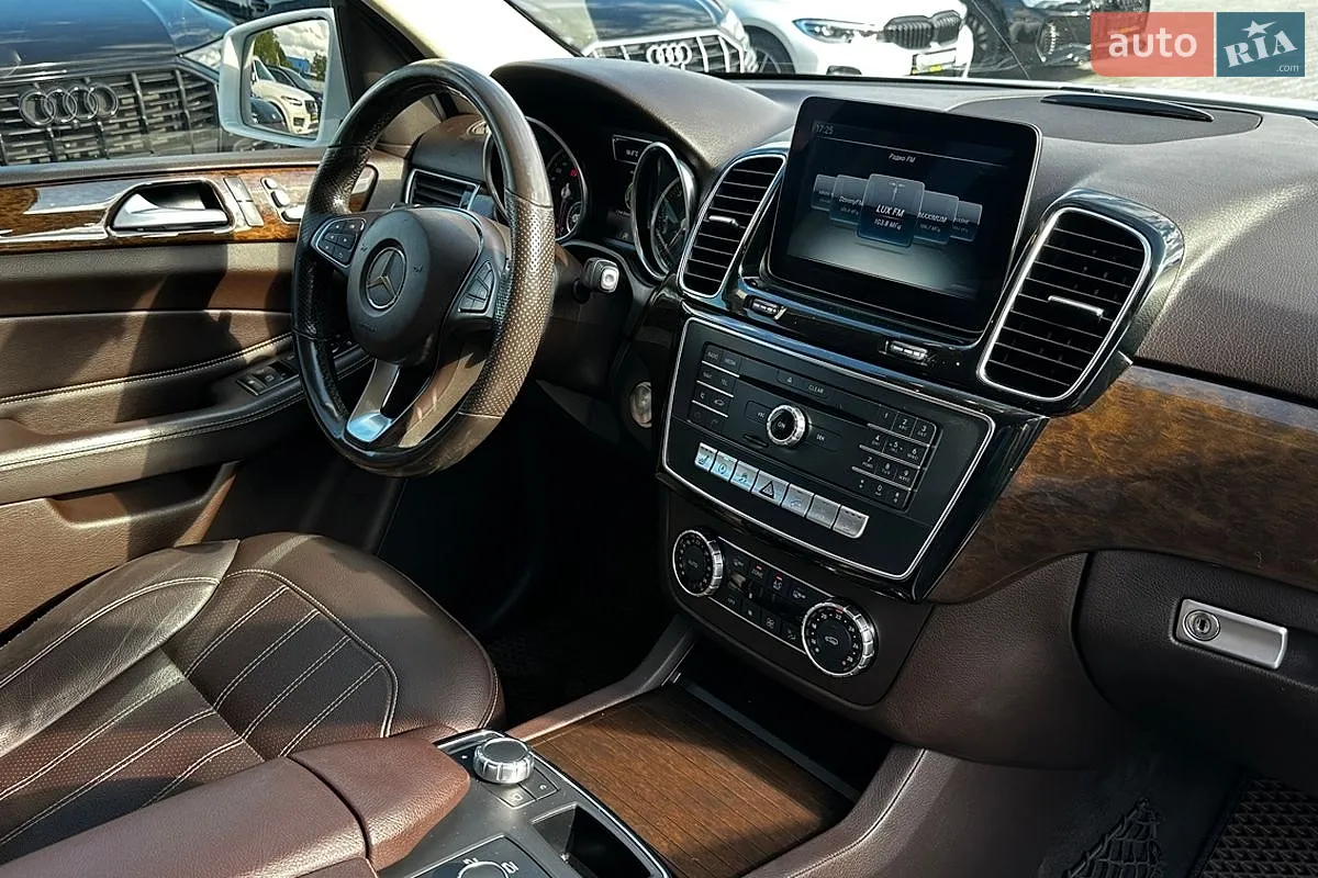 2016 Mercedes-Benz GLE - мініатюра 29