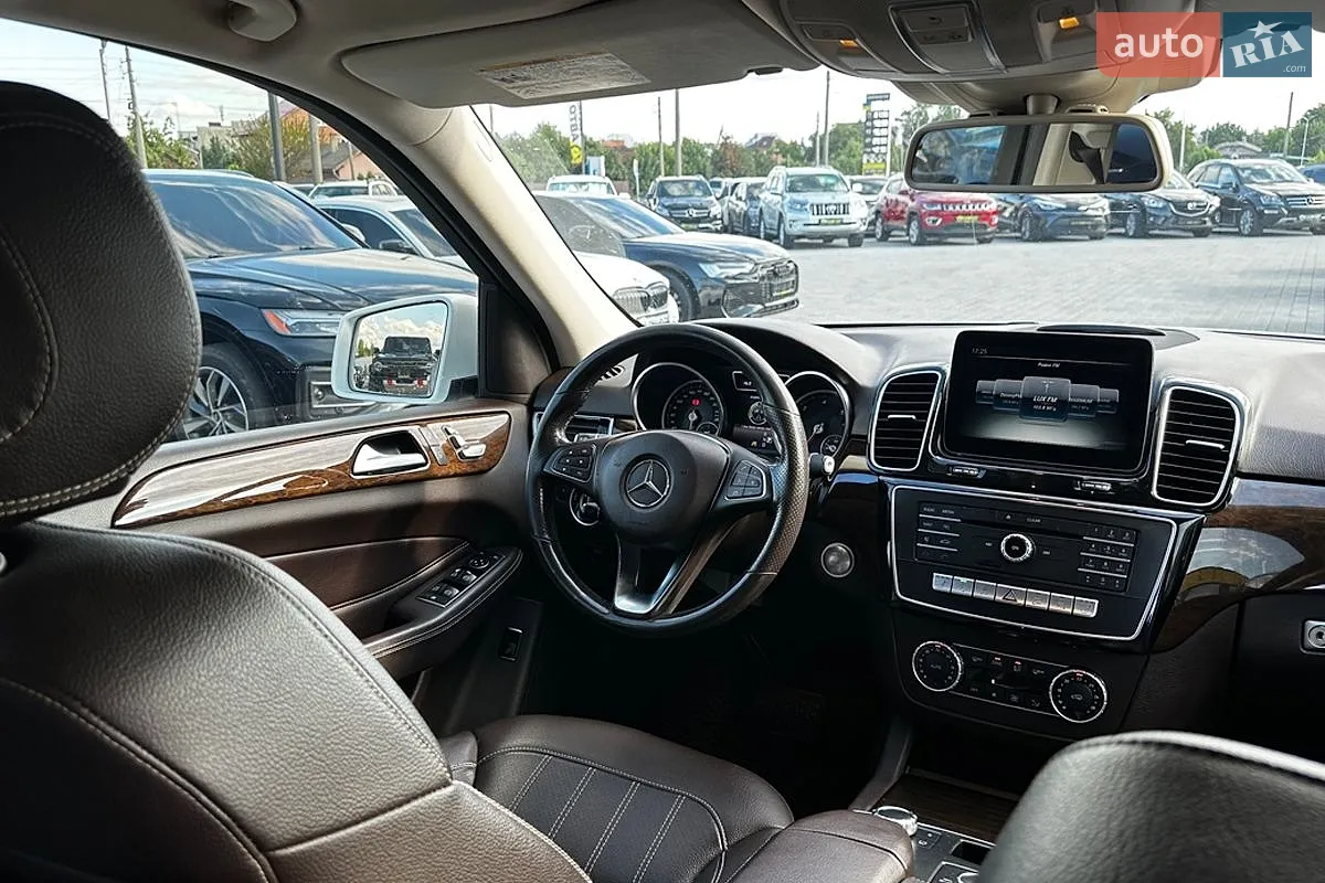2016 Mercedes-Benz GLE - мініатюра 32