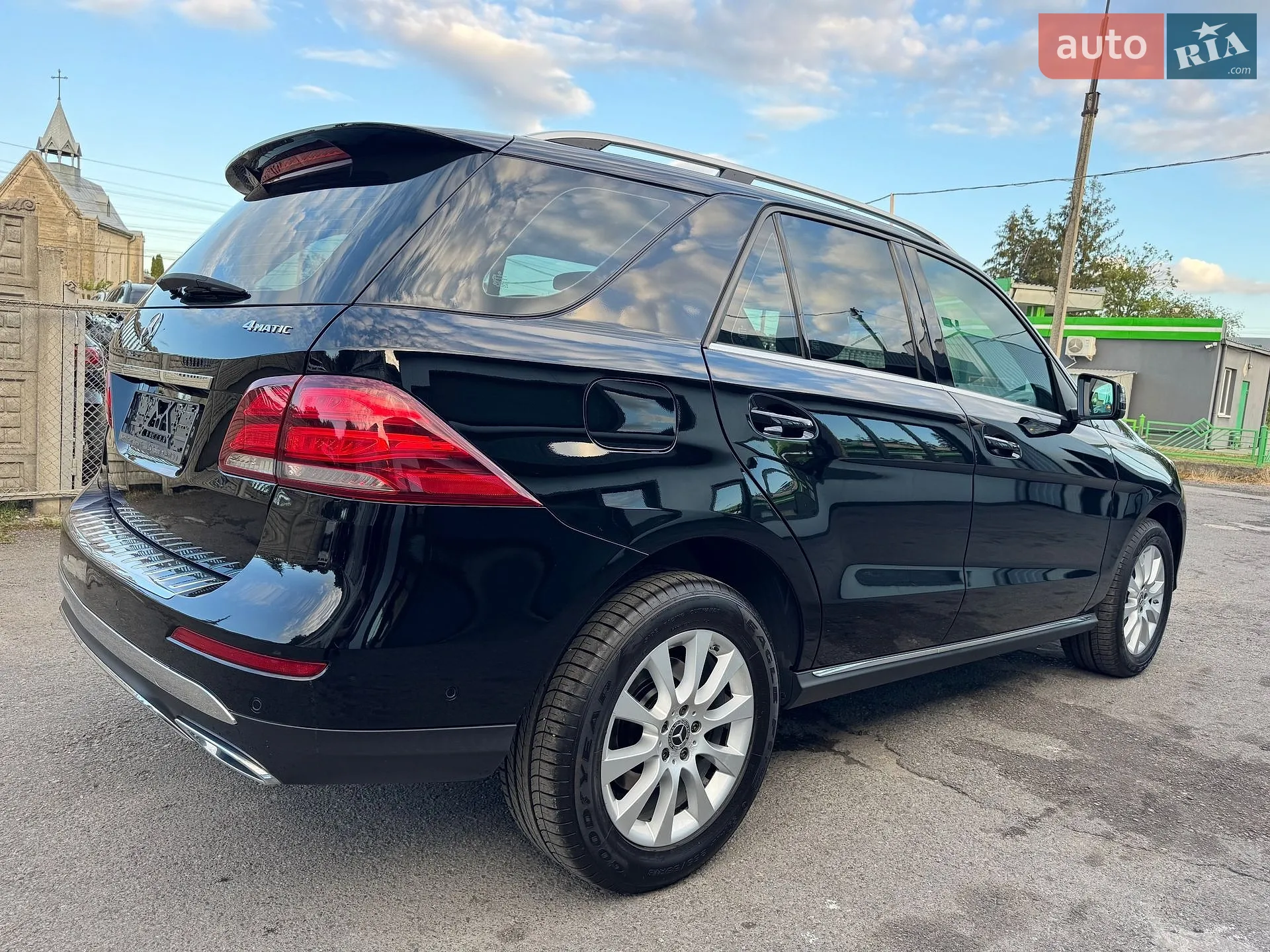 2018 Mercedes-Benz GLE - мініатюра 19