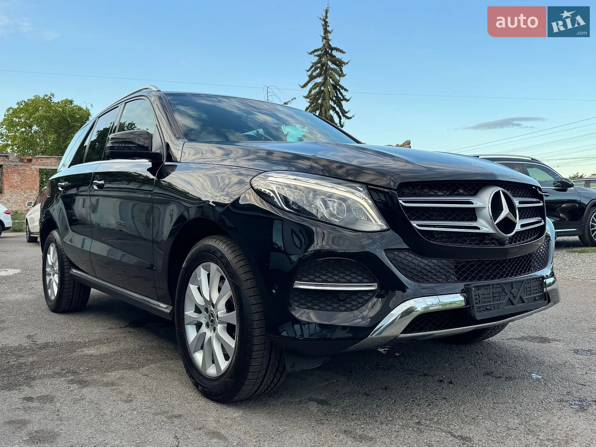 2018 Mercedes-Benz GLE - мініатюра 28