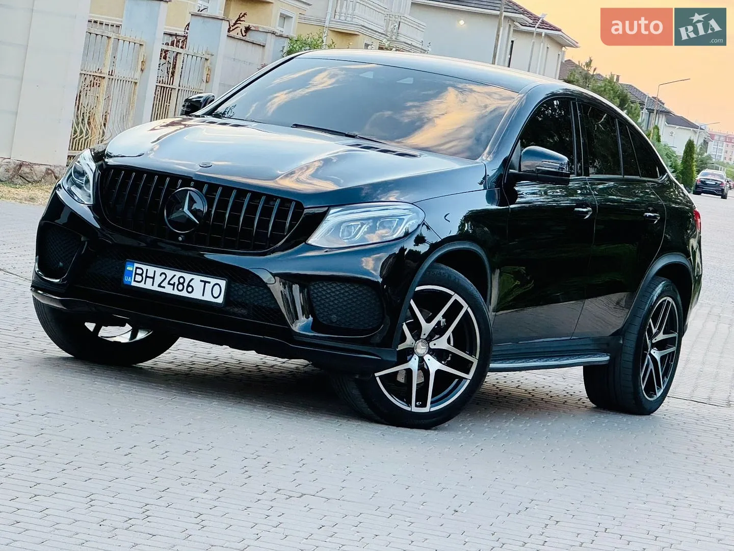 2016 Mercedes-Benz GLE - мініатюра 23