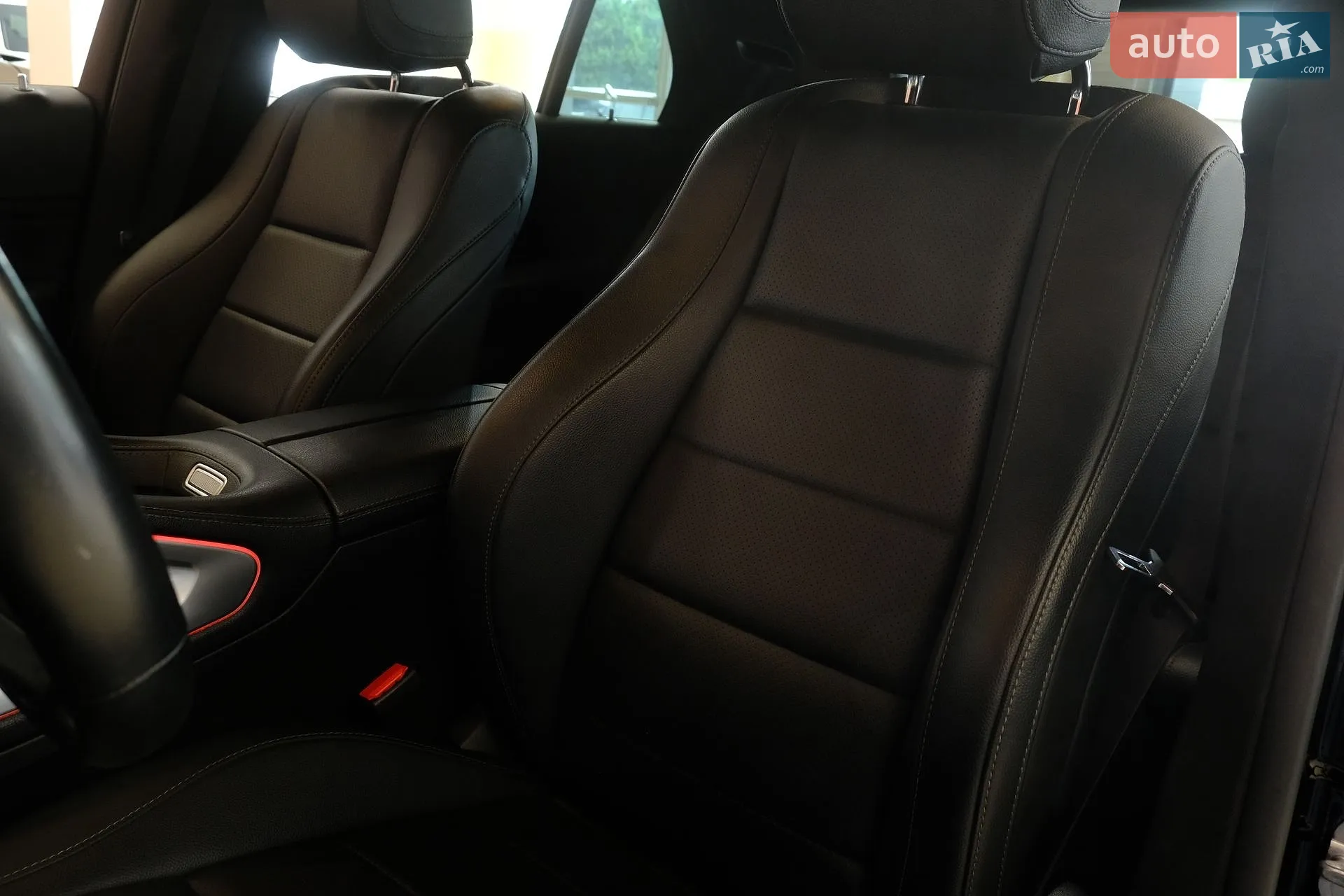 2022 Mercedes-Benz GLE - мініатюра 26