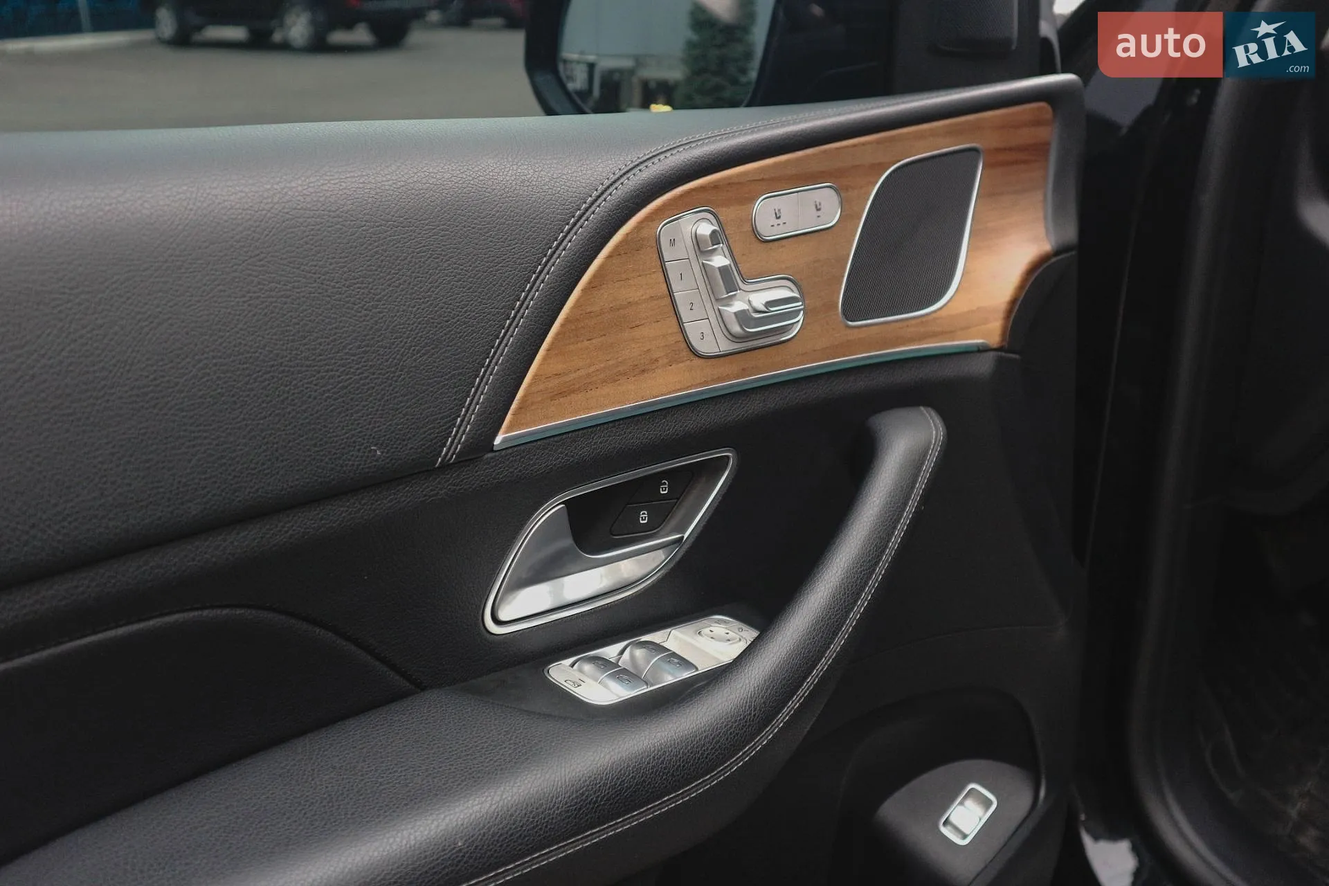 2020 Mercedes-Benz GLE - мініатюра 28