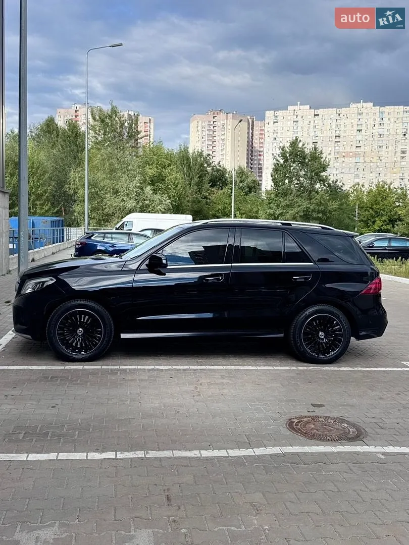 2017 Mercedes-Benz GLE - мініатюра 2