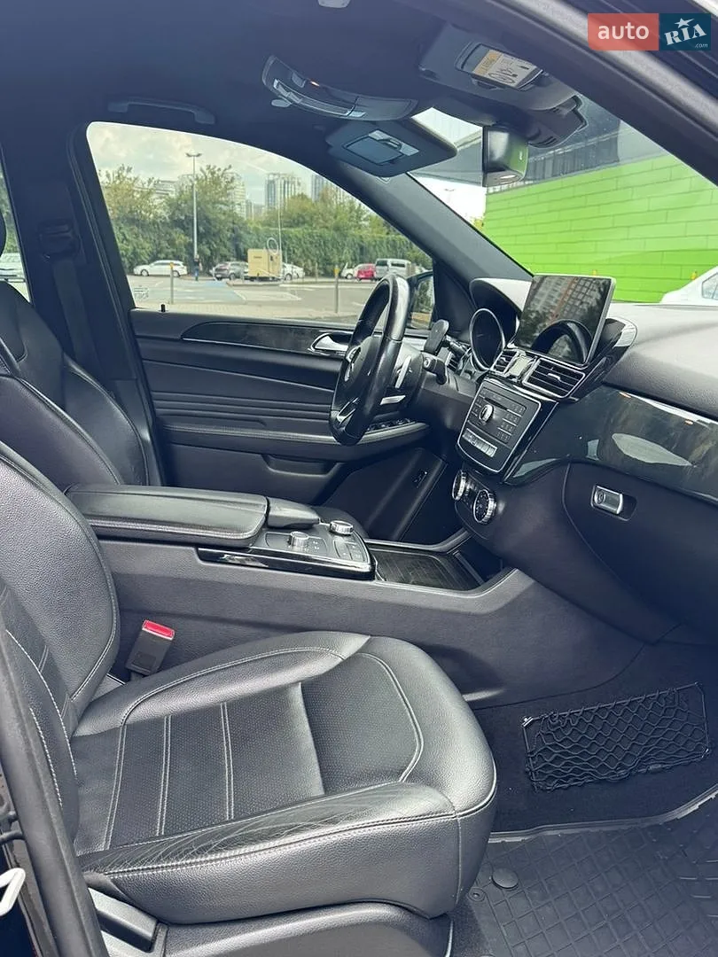 2017 Mercedes-Benz GLE - мініатюра 35