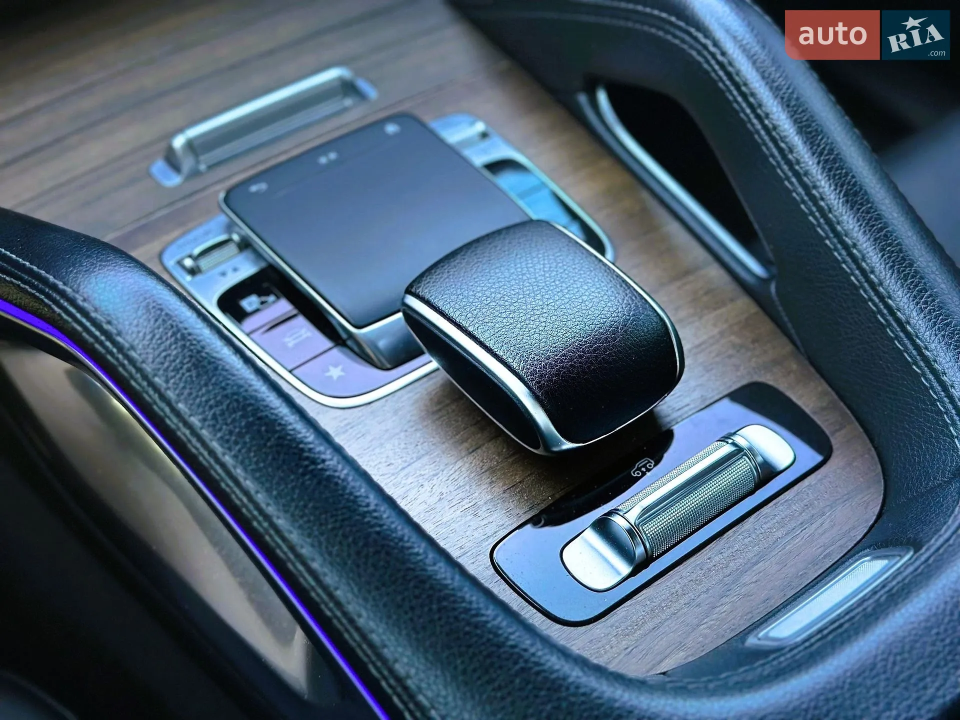 2019 Mercedes-Benz GLE - мініатюра 41