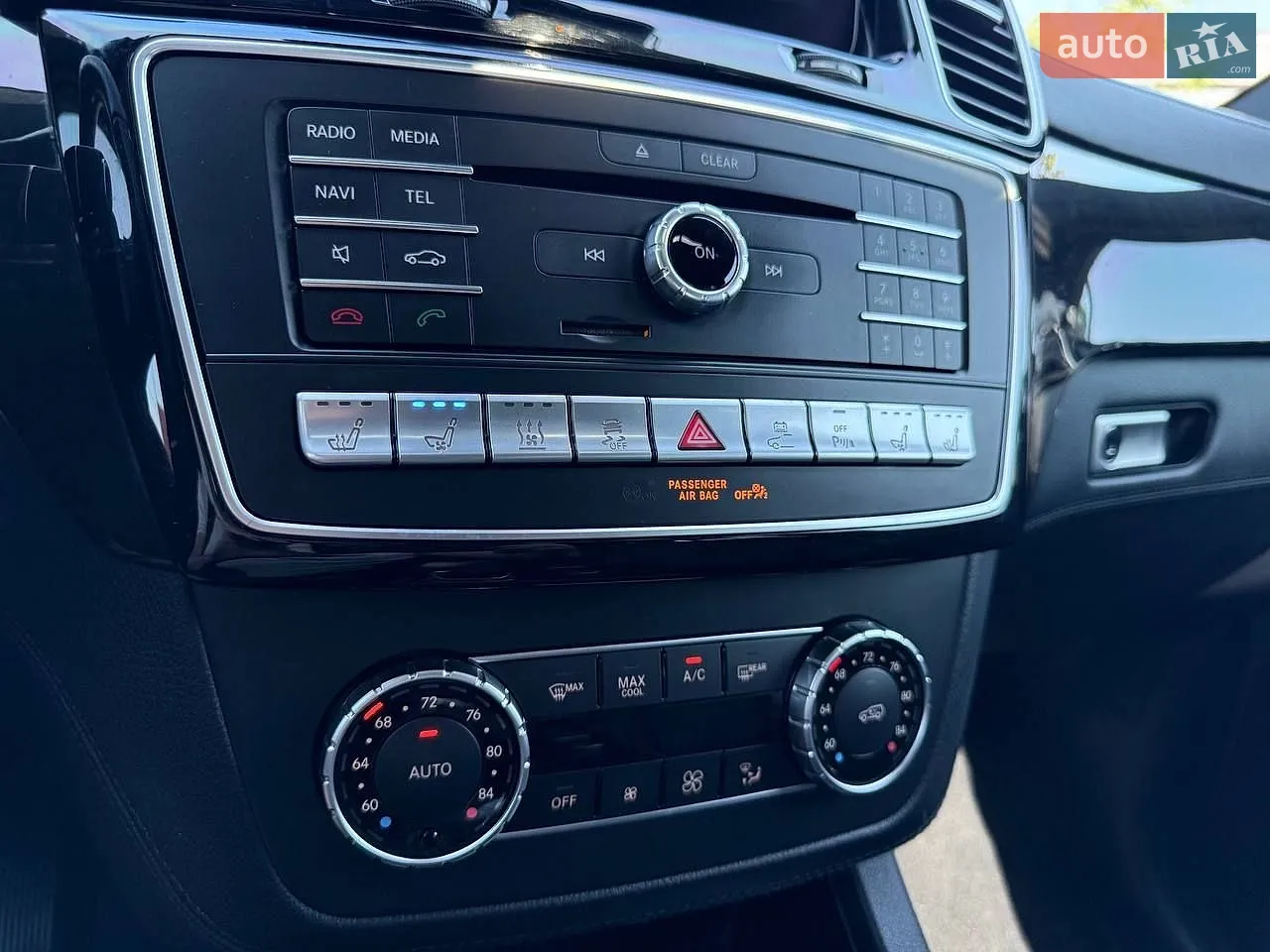2016 Mercedes-Benz GLE - мініатюра 20