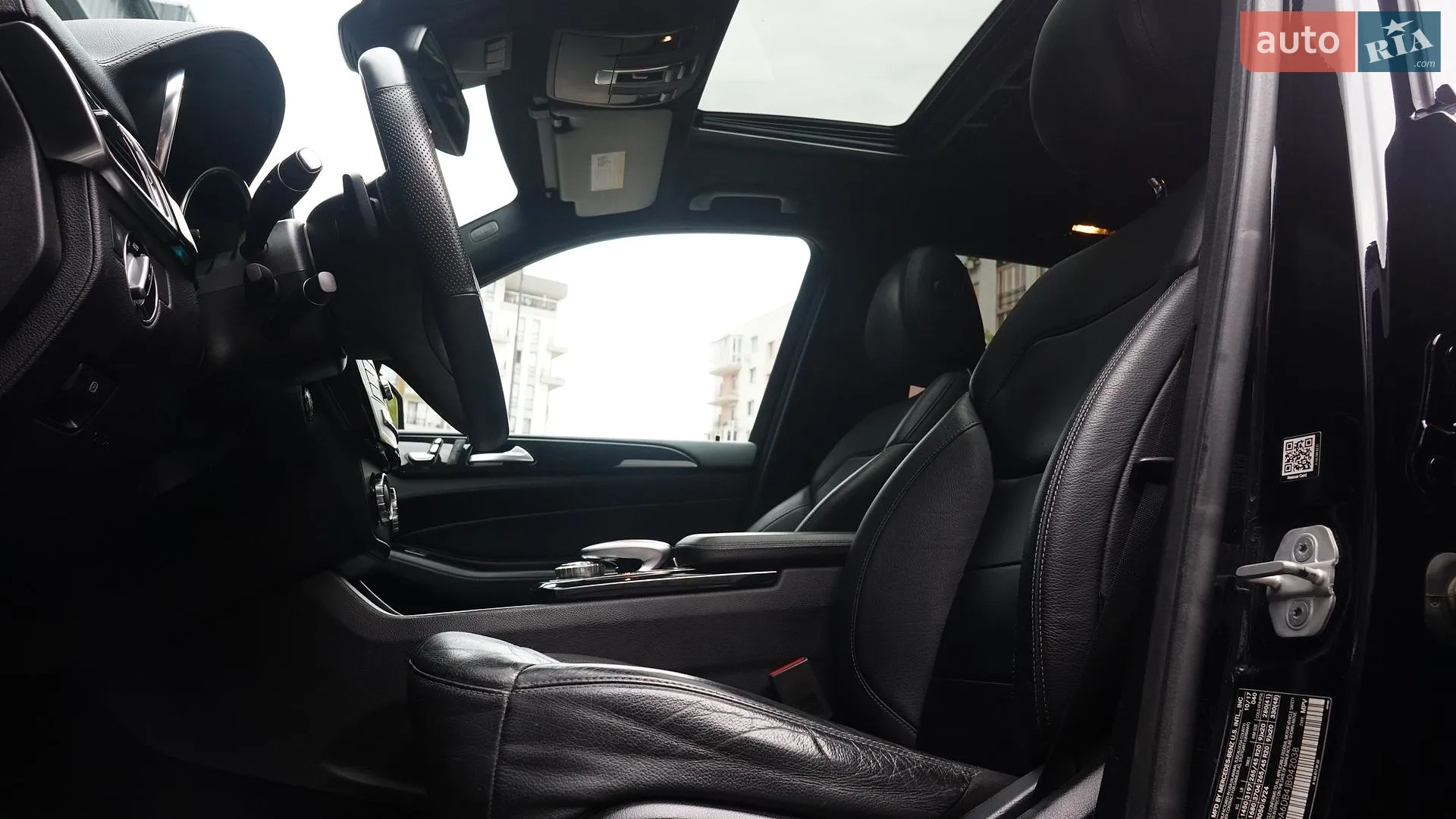 2017 Mercedes-Benz GLE - мініатюра 36