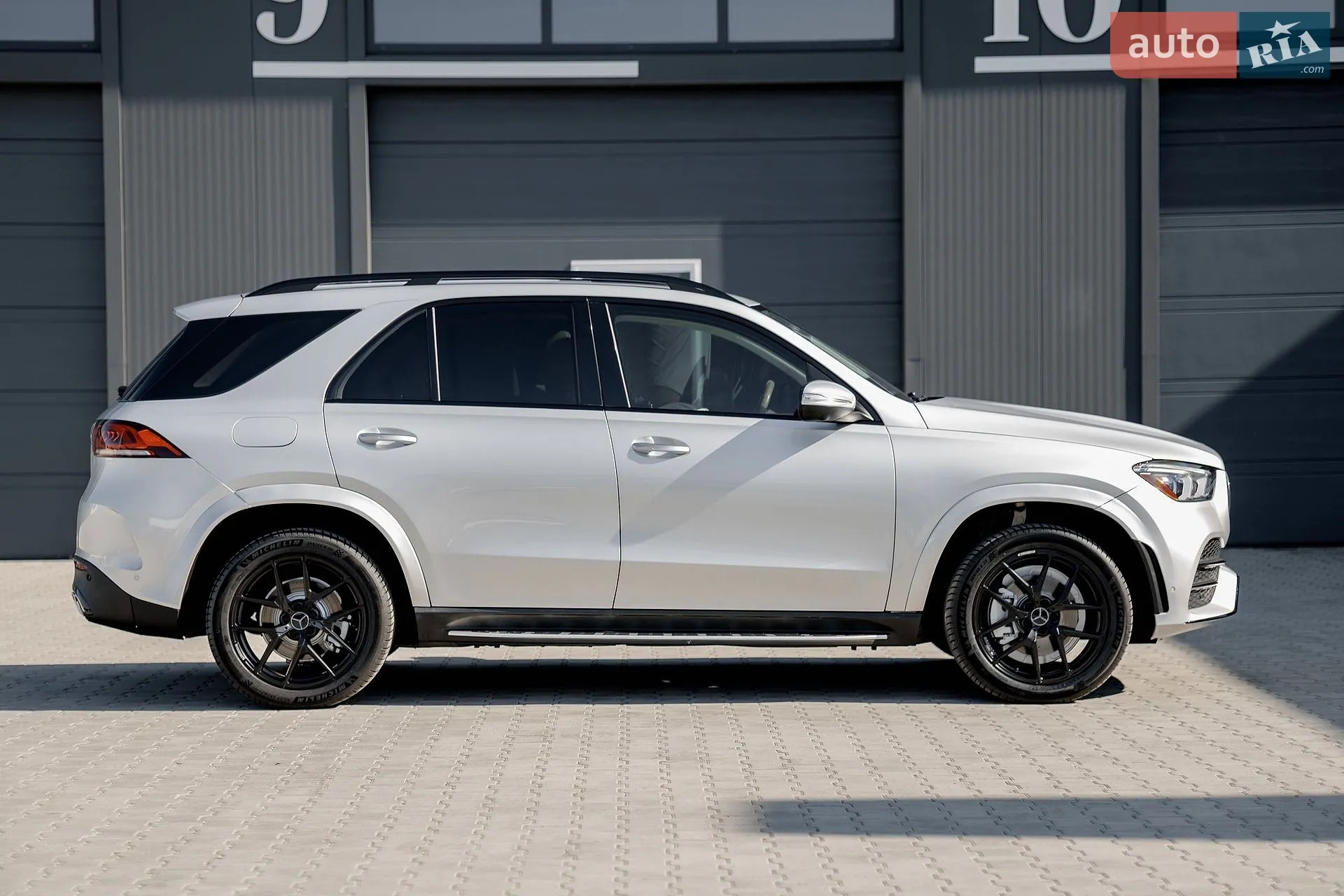 2020 Mercedes-Benz GLE - мініатюра 3