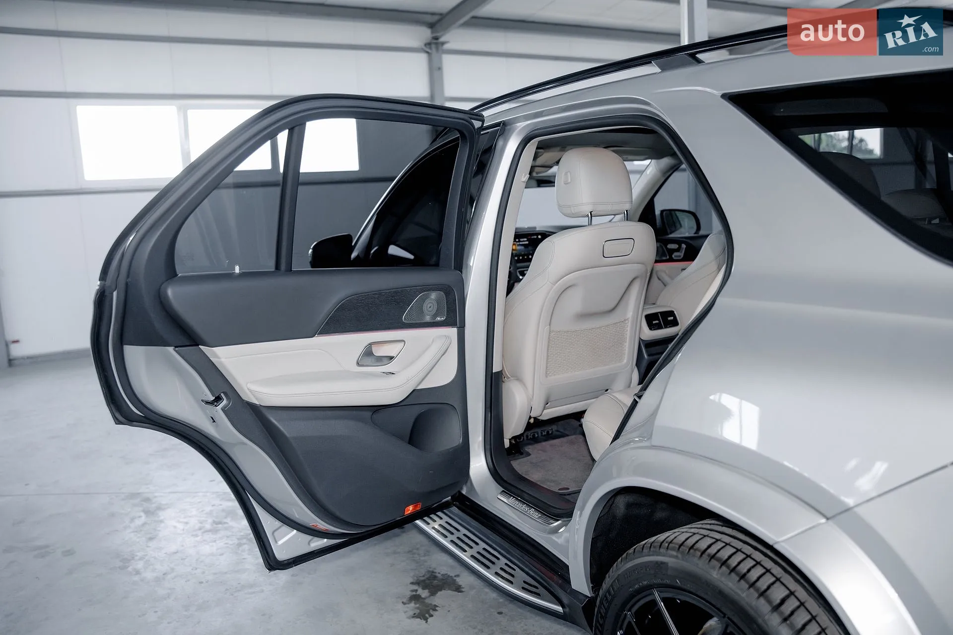 2020 Mercedes-Benz GLE - мініатюра 28