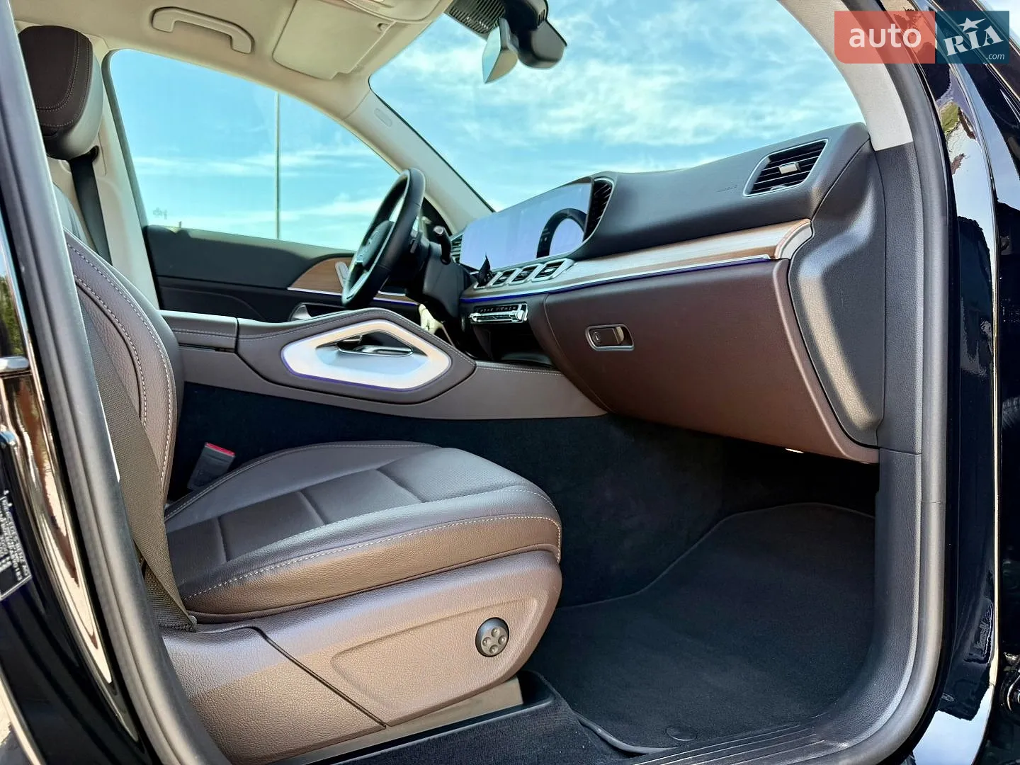 2022 Mercedes-Benz GLE - мініатюра 24