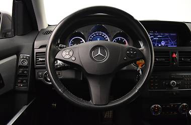 Позашляховик / Кросовер Mercedes-Benz GLK-Class 2010 в 