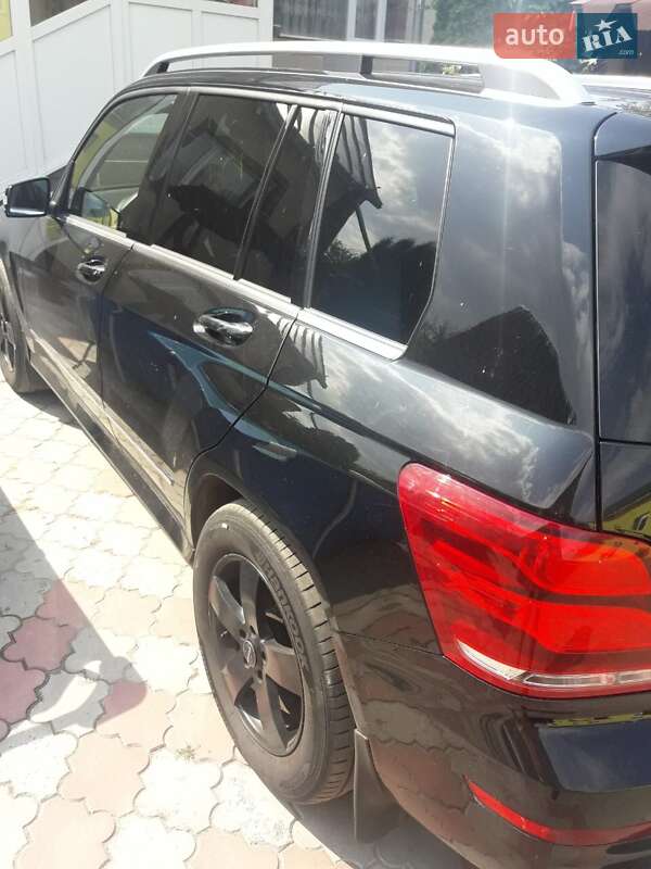 Внедорожник / Кроссовер Mercedes-Benz GLK-Class 2013 в Остроге