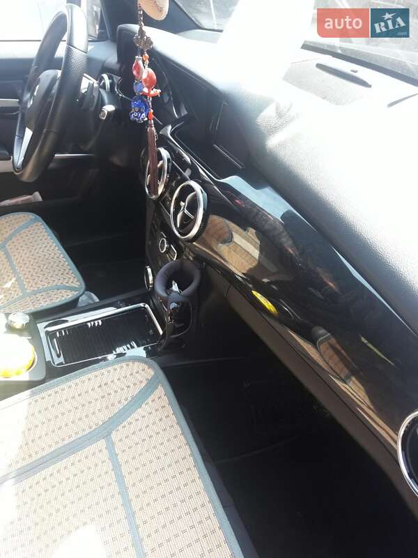 Внедорожник / Кроссовер Mercedes-Benz GLK-Class 2013 в Остроге