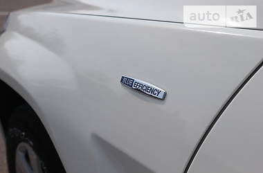 Внедорожник / Кроссовер Mercedes-Benz GLK-Class 2010 в 