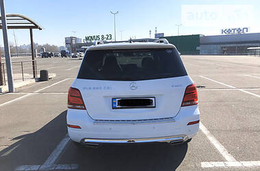 Позашляховик / Кросовер Mercedes-Benz GLK-Class 2013 в 