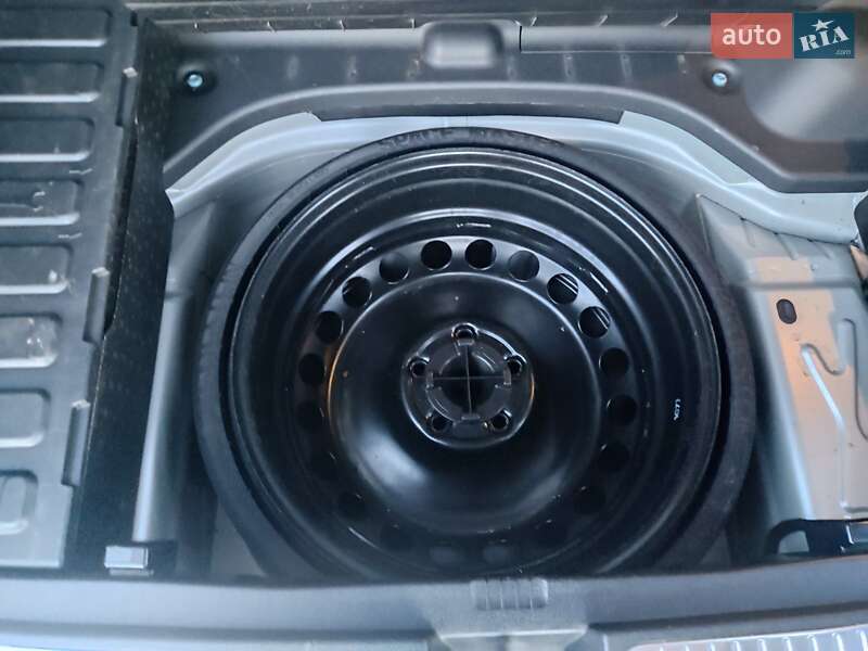 Внедорожник / Кроссовер Mercedes-Benz GLK-Class 2009 в Владимире