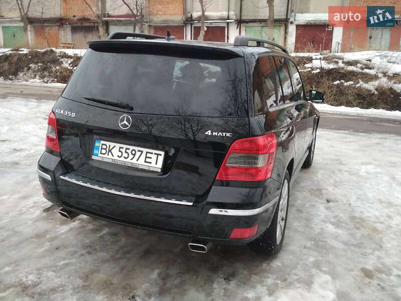 Позашляховик / Кросовер Mercedes-Benz GLK-Class 2011 в Рівному