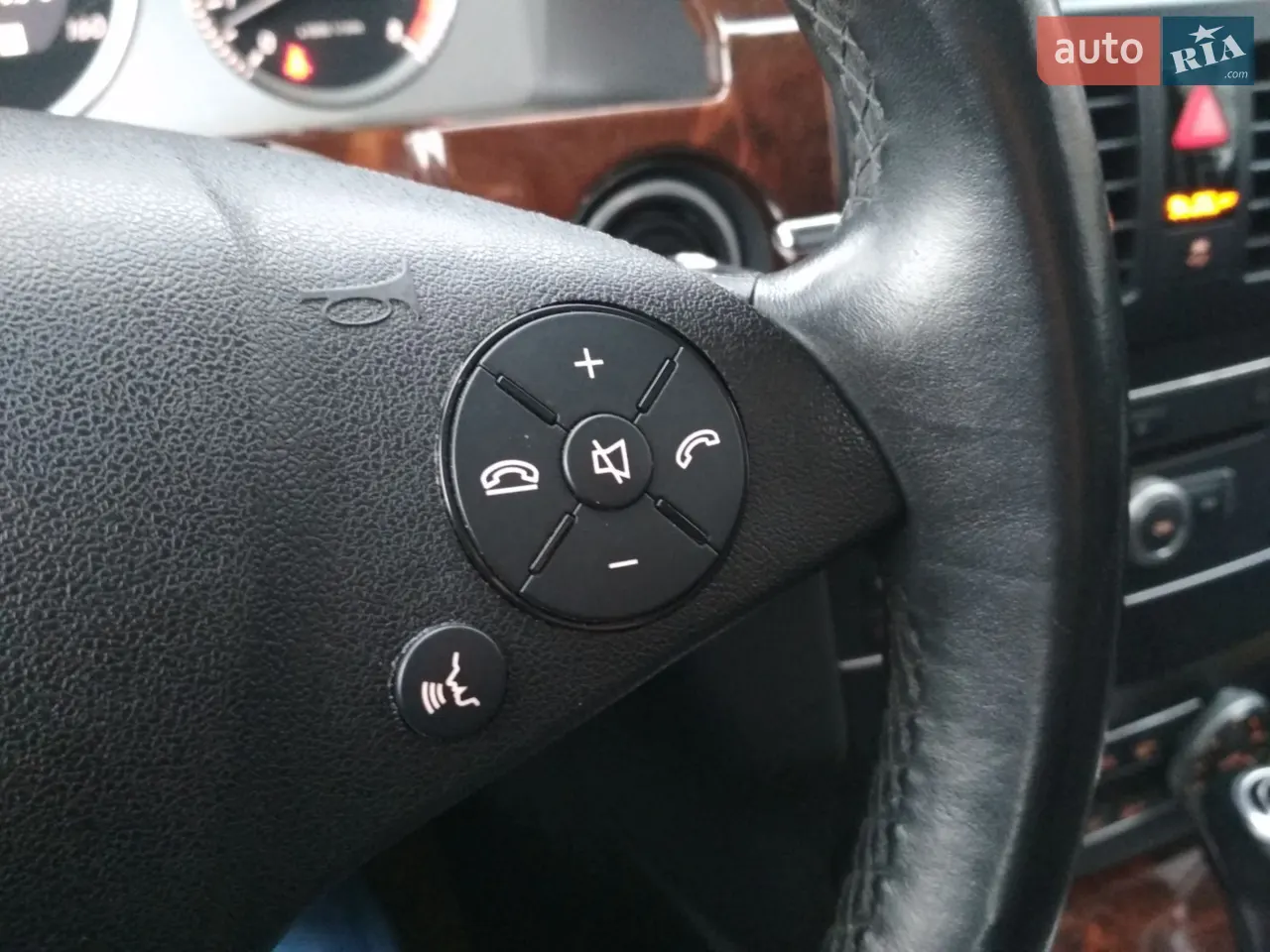 2011 Mercedes-Benz GLK-klasse - мініатюра 29