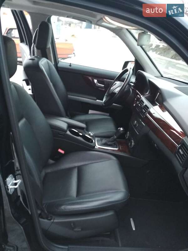 Позашляховик / Кросовер Mercedes-Benz GLK-Class 2011 в Рівному