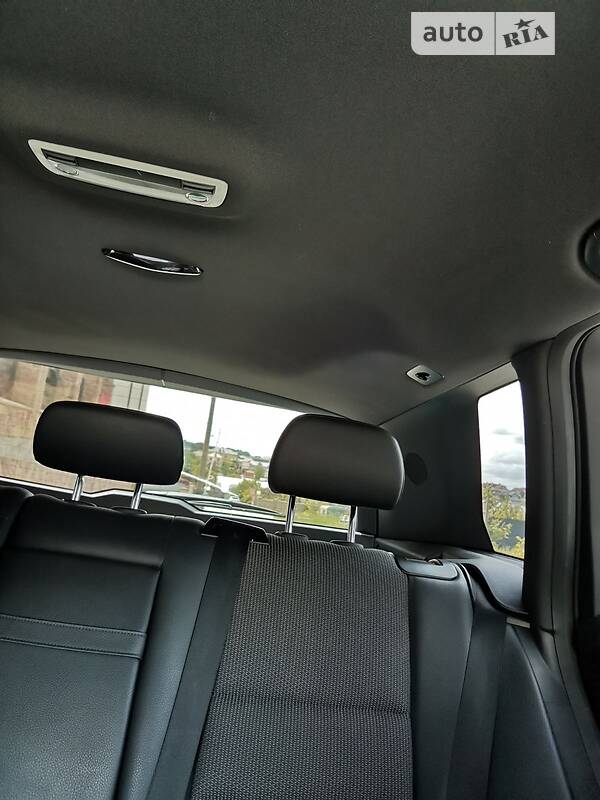 Внедорожник / Кроссовер Mercedes-Benz GLK-Class 2012 в Тернополе