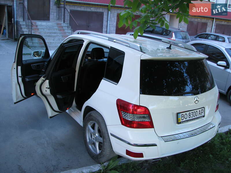 Внедорожник / Кроссовер Mercedes-Benz GLK-Class 2011 в Чорткове