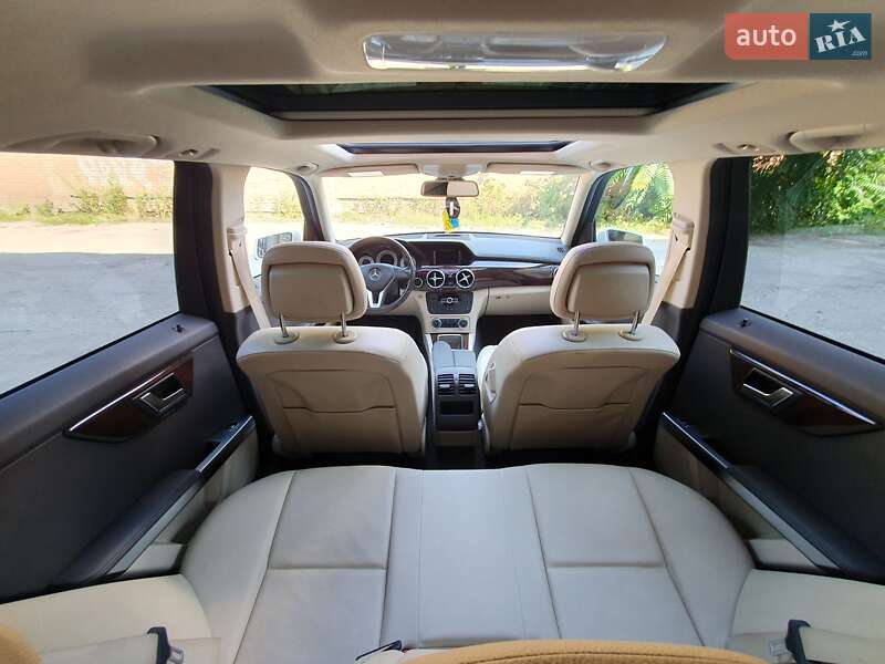 Внедорожник / Кроссовер Mercedes-Benz GLK-Class 2014 в Виннице фото 7 Внедорожник / Кроссовер Mercedes-Benz GLK-Class 2014 в Виннице