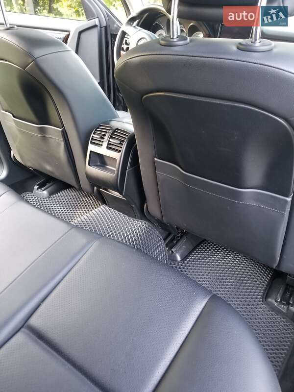 Внедорожник / Кроссовер Mercedes-Benz GLK-Class 2015 в Виннице фото 22 Внедорожник / Кроссовер Mercedes-Benz GLK-Class 2015 в Виннице