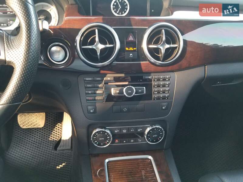 Внедорожник / Кроссовер Mercedes-Benz GLK-Class 2015 в Виннице фото 31 Внедорожник / Кроссовер Mercedes-Benz GLK-Class 2015 в Виннице
