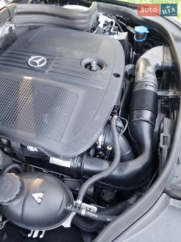 Внедорожник / Кроссовер Mercedes-Benz GLK-Class 2015 в Виннице фото 45 Внедорожник / Кроссовер Mercedes-Benz GLK-Class 2015 в Виннице