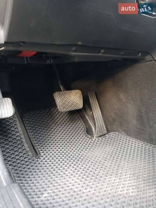 Внедорожник / Кроссовер Mercedes-Benz GLK-Class 2015 в Виннице фото 59 Внедорожник / Кроссовер Mercedes-Benz GLK-Class 2015 в Виннице