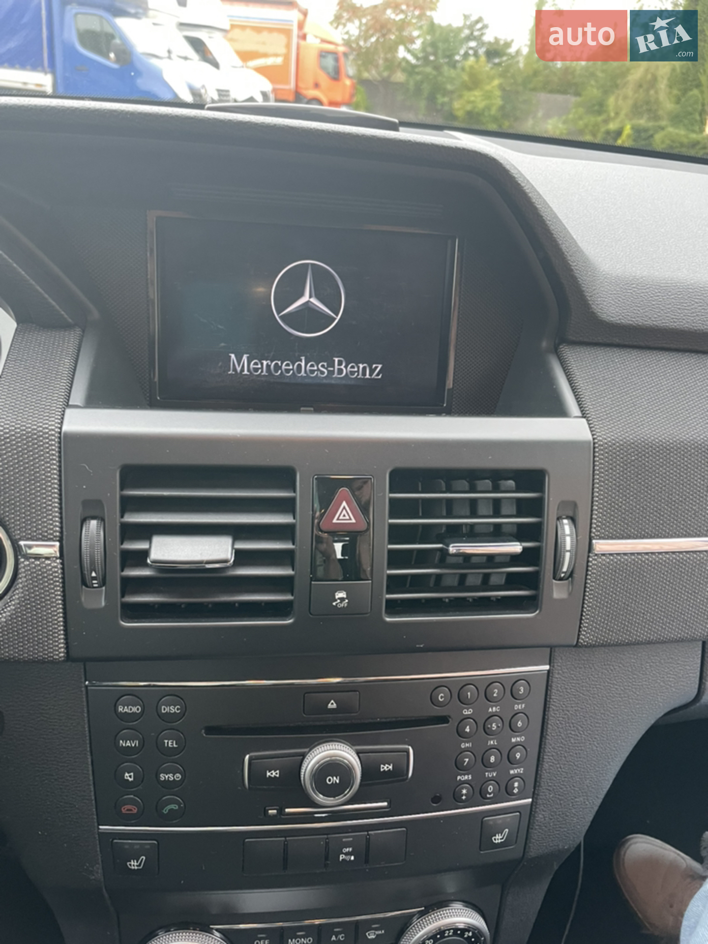 2010 Mercedes-Benz GLK-klasse - мініатюра 23