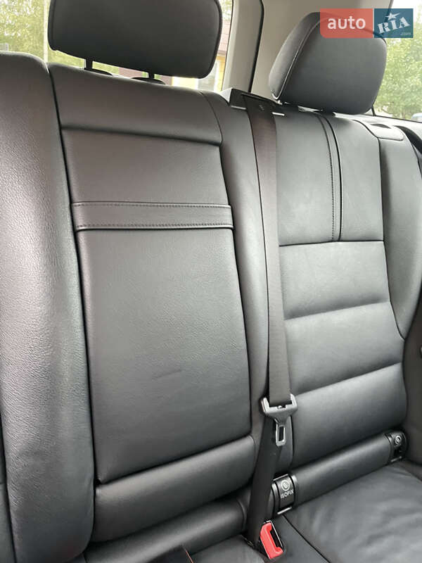 Внедорожник / Кроссовер Mercedes-Benz GLK-Class 2010 в Ковеле