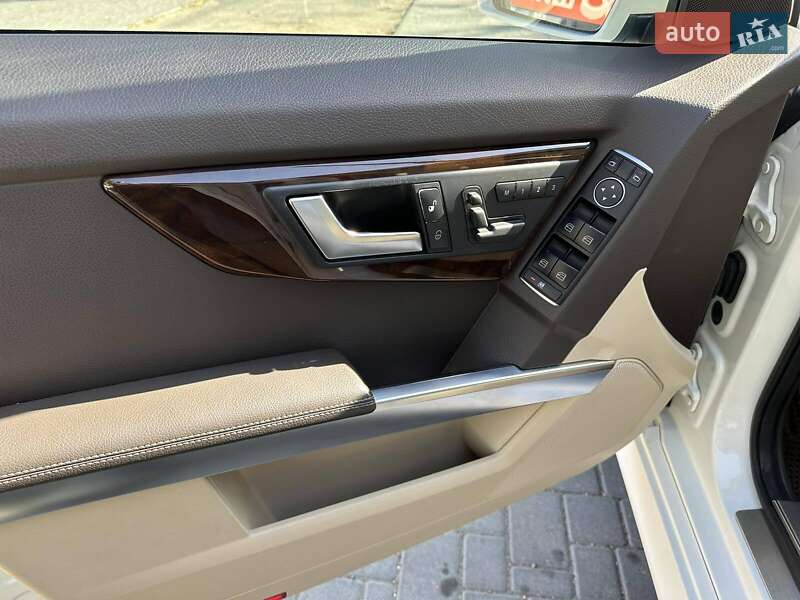 Внедорожник / Кроссовер Mercedes-Benz GLK-Class 2014 в Шполе