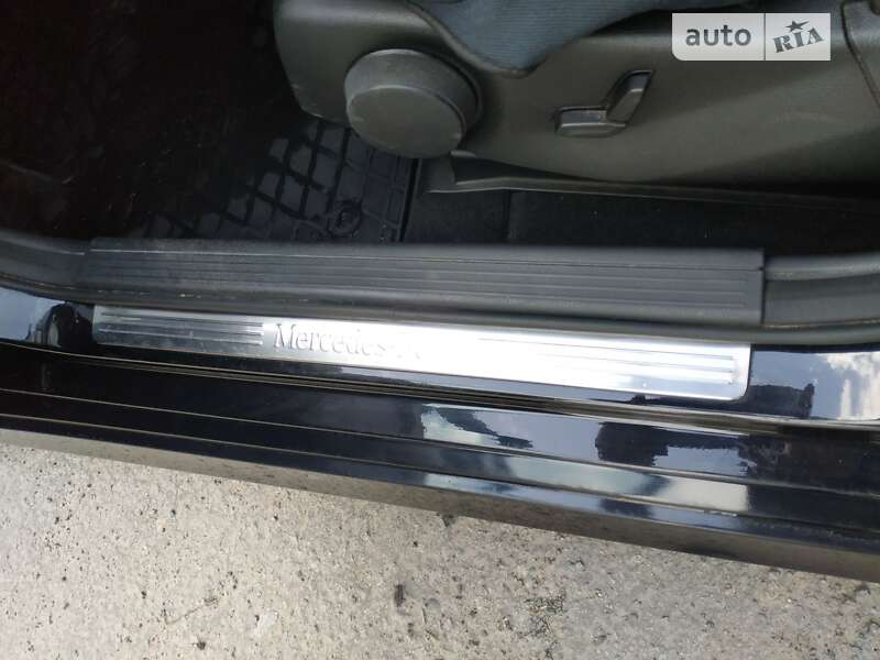 Позашляховик / Кросовер Mercedes-Benz GLK-Class 2012 в Звягелі