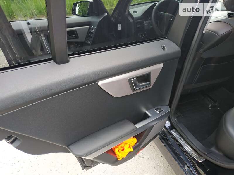 Позашляховик / Кросовер Mercedes-Benz GLK-Class 2012 в Звягелі