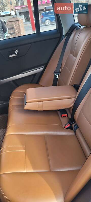 Внедорожник / Кроссовер Mercedes-Benz GLK-Class 2011 в Тернополе
