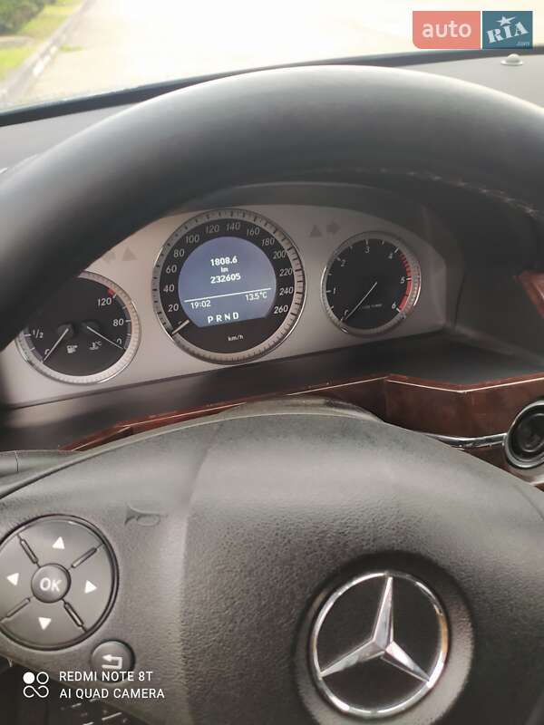 Внедорожник / Кроссовер Mercedes-Benz GLK-Class 2010 в Виноградове