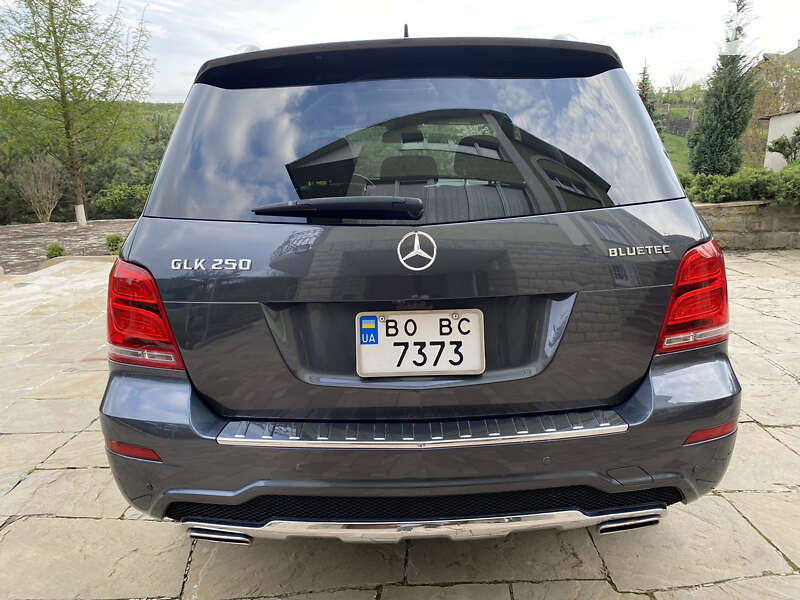 Внедорожник / Кроссовер Mercedes-Benz GLK-Class 2015 в Тернополе