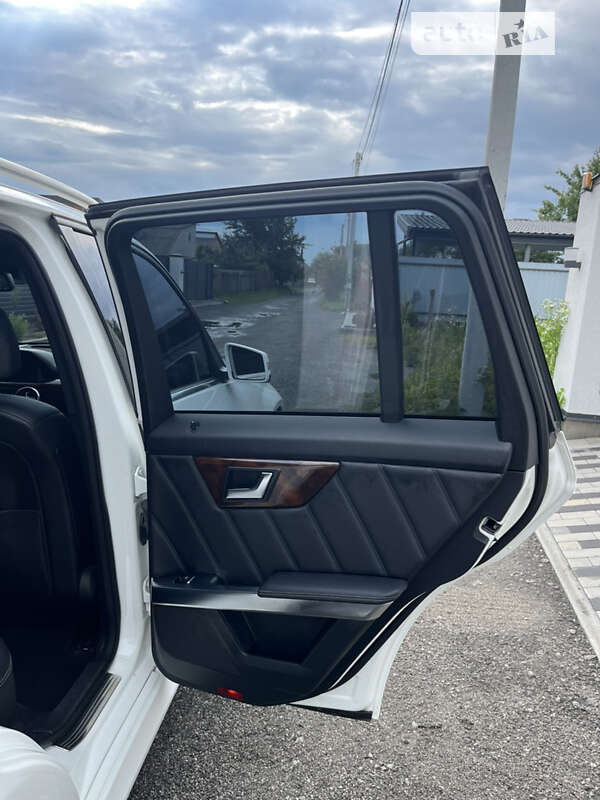 Внедорожник / Кроссовер Mercedes-Benz GLK-Class 2012 в Киеве фото 10 Внедорожник / Кроссовер Mercedes-Benz GLK-Class 2012 в Киеве