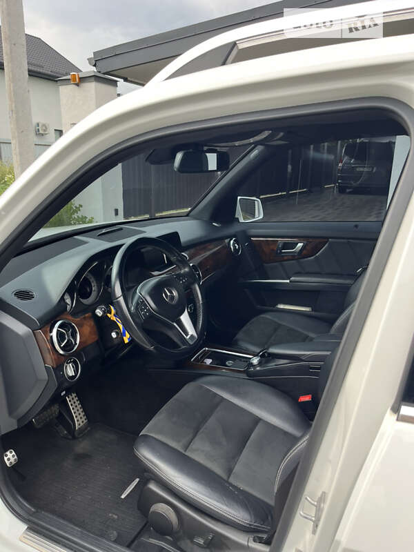 Внедорожник / Кроссовер Mercedes-Benz GLK-Class 2012 в Киеве фото 11 Внедорожник / Кроссовер Mercedes-Benz GLK-Class 2012 в Киеве