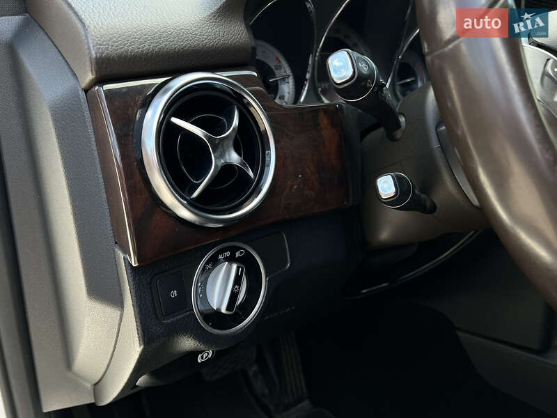 Позашляховик / Кросовер Mercedes-Benz GLK-Class 2012 в Кременчуці