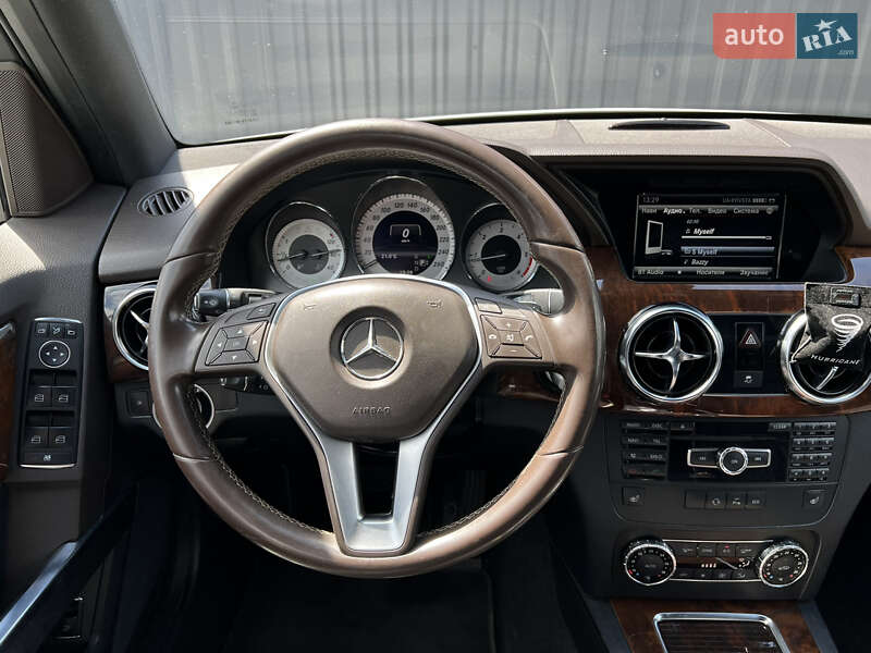 Позашляховик / Кросовер Mercedes-Benz GLK-Class 2012 в Кременчуці