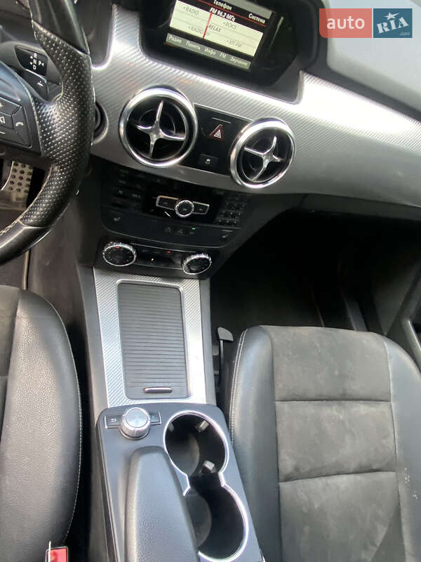 Внедорожник / Кроссовер Mercedes-Benz GLK-Class 2013 в Полтаве