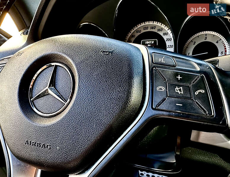 Внедорожник / Кроссовер Mercedes-Benz GLK-Class 2013 в Стрые