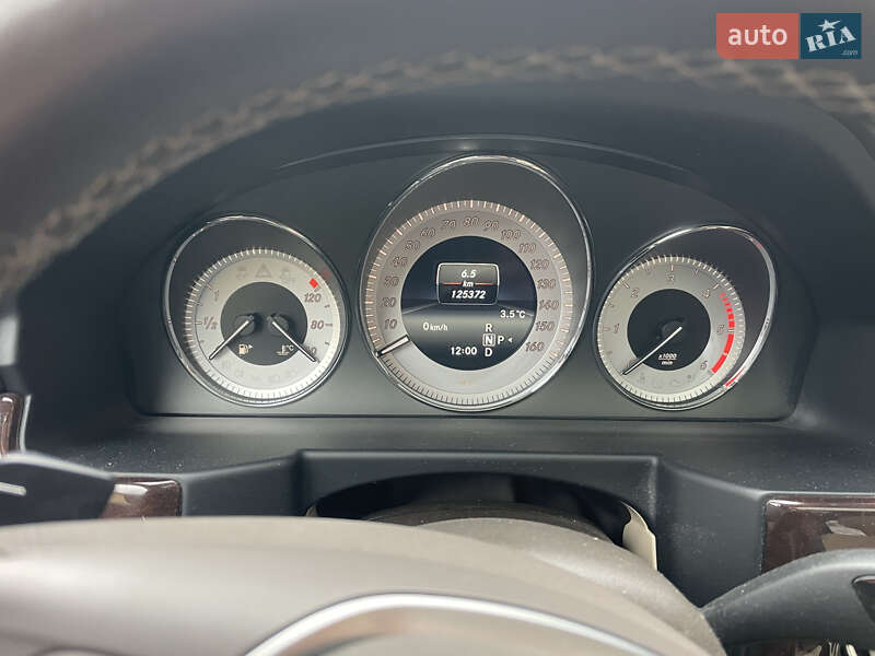 Внедорожник / Кроссовер Mercedes-Benz GLK-Class 2015 в Ивано-Франковске фото 10 Внедорожник / Кроссовер Mercedes-Benz GLK-Class 2015 в Ивано-Франковске